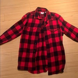 Levi’s button up t-shirt.